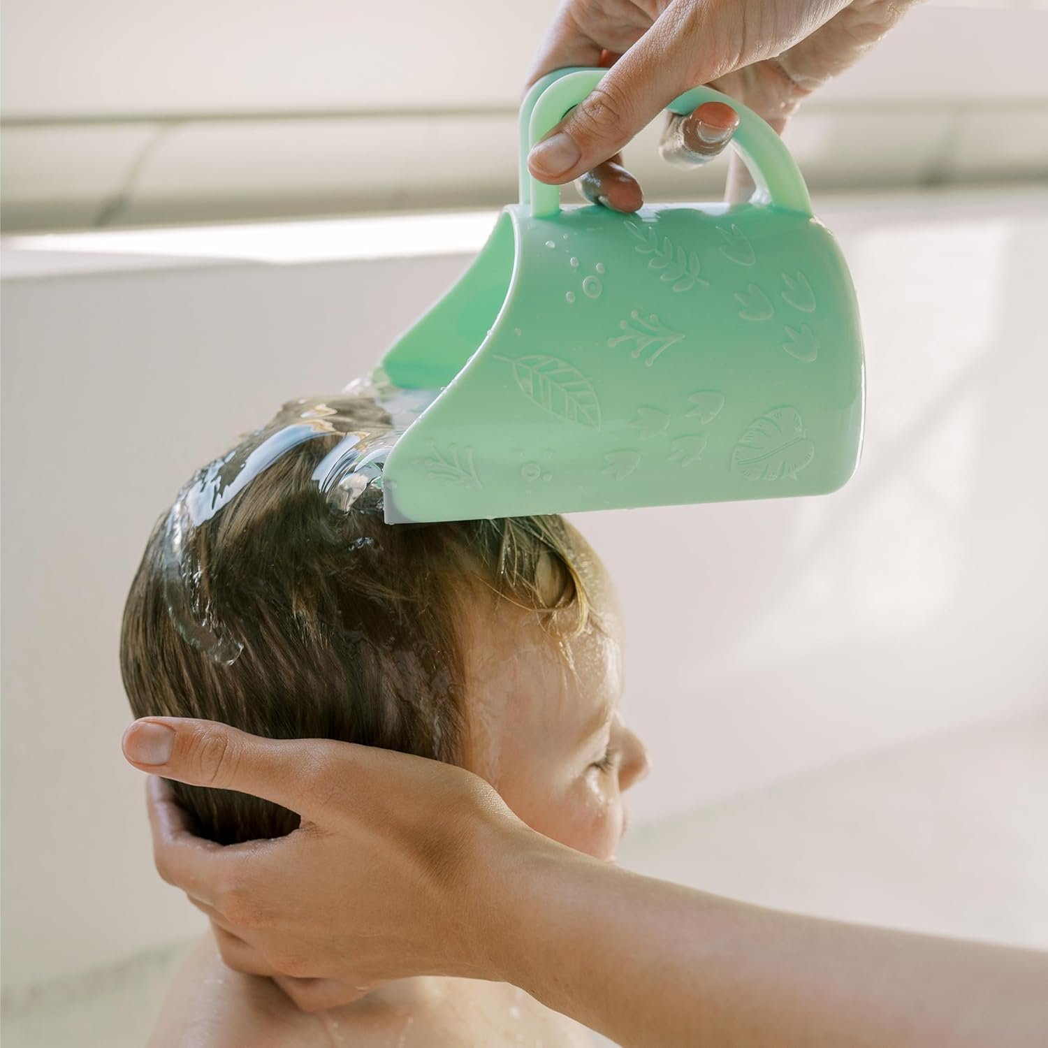 Dr. Brown's CleanUp Dino-Pour Baby Bath Rinse Cup, Tear-Free Rinsing for Babies and Toddlers, BPA Free - Image 11