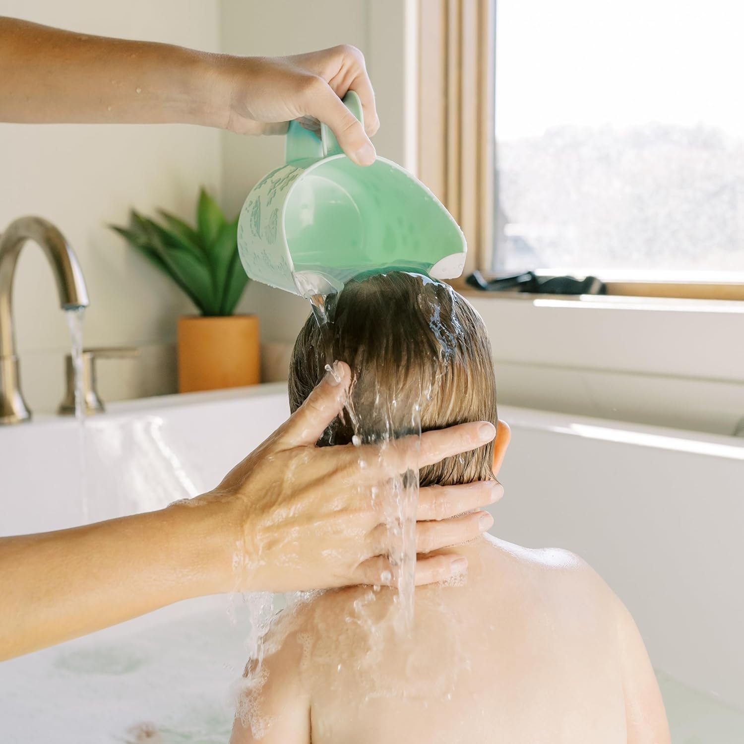 Dr. Brown's CleanUp Dino-Pour Baby Bath Rinse Cup, Tear-Free Rinsing for Babies and Toddlers, BPA Free - Image 15